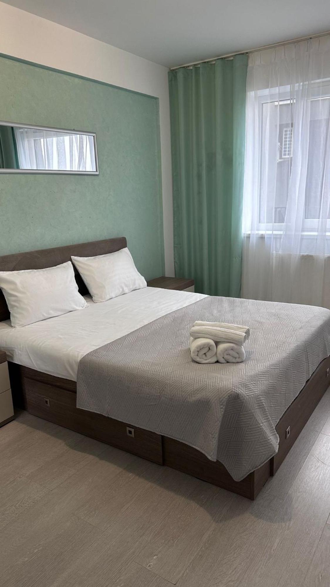 Chris Holiday Oradea Luaran gambar