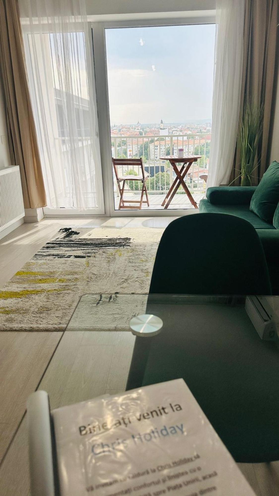Chris Holiday Oradea Luaran gambar